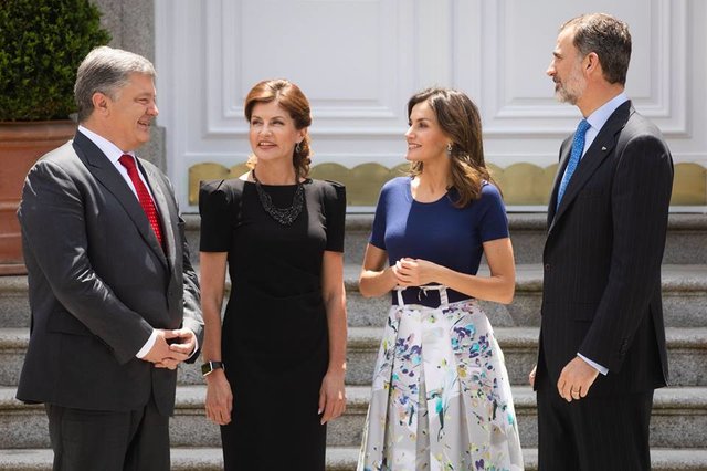 Президент Петр Порошенко, супруга президента Марина Порошенко, королева Летиция и король Испании Фелипе VI ( Мадрид, Испания)