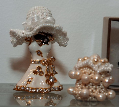 Бисерная "Свадебная шляпка". Фото А. Яремчука