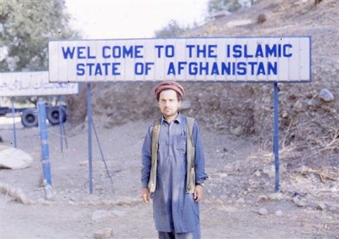 После вывода советской армии Шустер ездил в Афган свободно