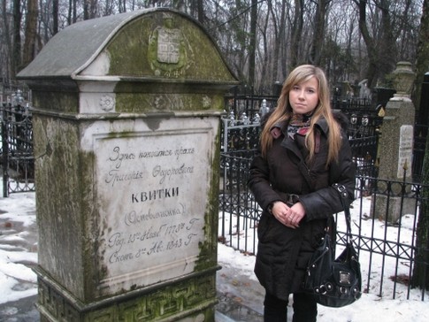 Харьковские студенты разрабатывают маршрут экскурсий на кладбища, фото А.Пасюты