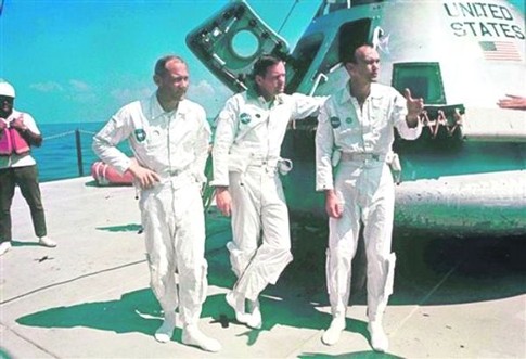 Команда. Пилот лунного модуля Олдрин, командир Армстронг и пилот командного модуля Коллинз. Фото nasa.gov