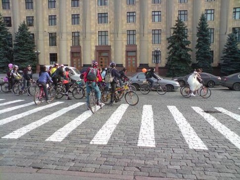 В Харькове отгуляли первую велосвадьбу, фото tourist.kharkov.ua