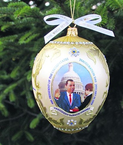 Яйцо с изображением инаугурации Обамы. Фото whitehouse.gov