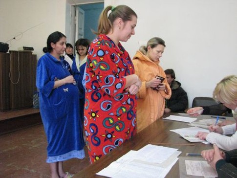 Выборы-2010, фото Л. Полишко
