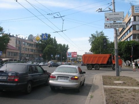 Власти установили вслежку на улицах в помощь ГАИ, милиции и коммунальщикам, фото Л. Полишко