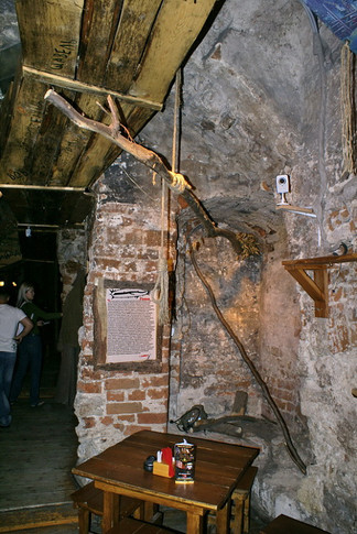 Знаменитая "гилляка" в Криївке, фото brusentsov.com