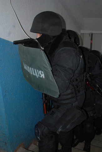 Убийц следователя из РФ нашли в Харькове, оперативная съемка ЦОС ГУ МВД в Харьковской области  