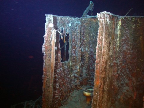 На дне Атлантического океана нашли корабли с 200 т серебра. Фото AFP