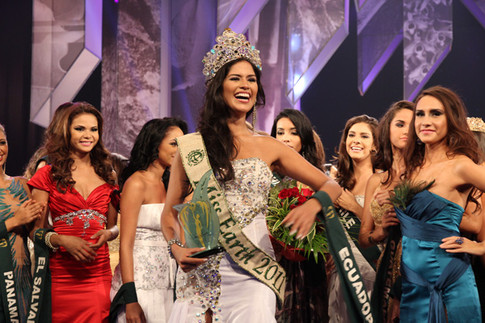 Стали известны результаты финала международного конкурса красоты "Мисс Земля 2011", фото missearth.tv
