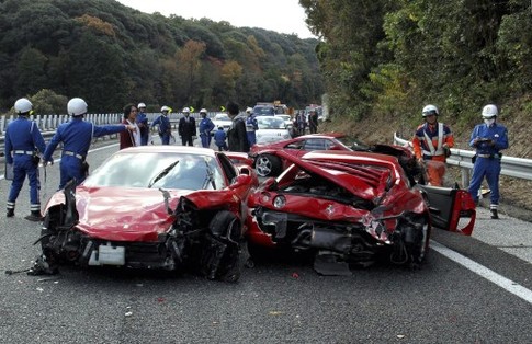 В Японии произошла самая дорогая автоавария. Фото AFP