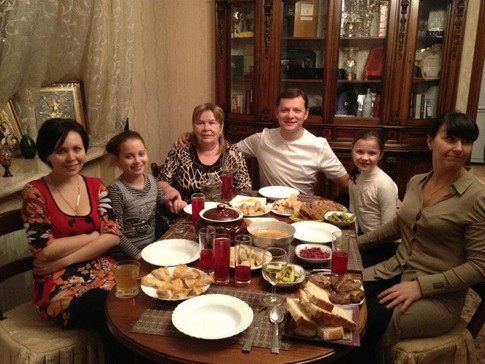 Олег Ляшко отметил Рождество с семьей. Фото со страницы депутата