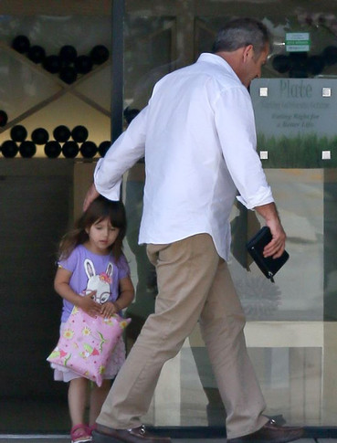 Мэл Гибсон с дочерью. Фото Daily Mail