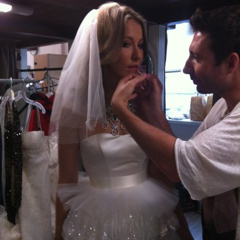 Собчак показала в своем твиттере фото в свадебном платье