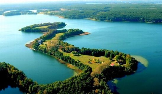 Варминско-Мазурское воеводство. Расположено на северо-востоке Польши, славится заповедной природой, сетью рек и озер