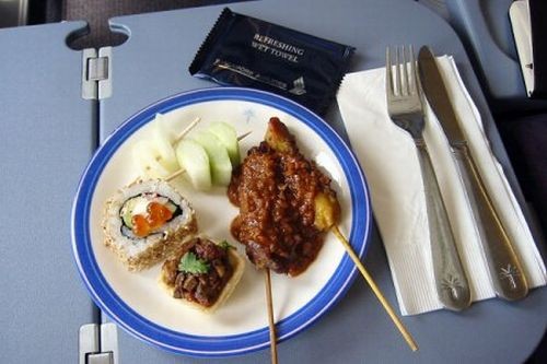 Обед в бизнес-классе. Авиалинии Singapore Airlines, Сингапур — Нью-Йорк