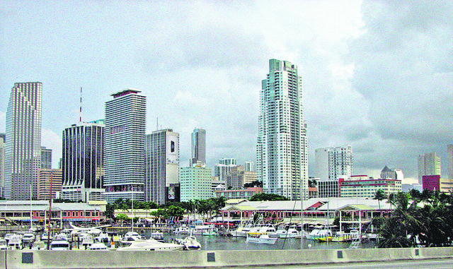 Майами. Крупный бизнес здесь неплохо сочетается с отдыхом. Фото: И. Ковальчук<br />
