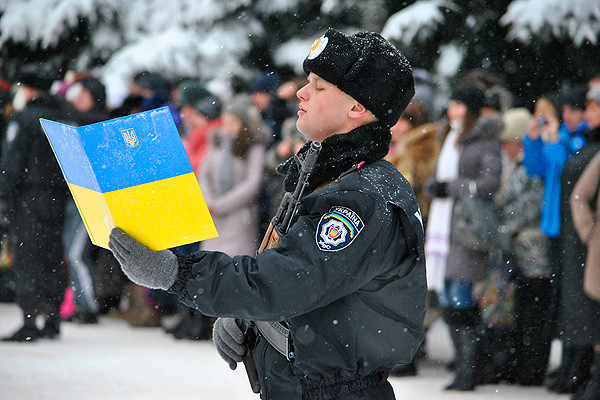 Фото: А. Лихобабин, А.Масленко, Восточное территориальное командование внутренних войск МВД Украины