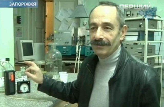 Григорий Чаусовский из Запорожья сделал устройство, которое за 10 минут сделает анализ воды в домашних условиях