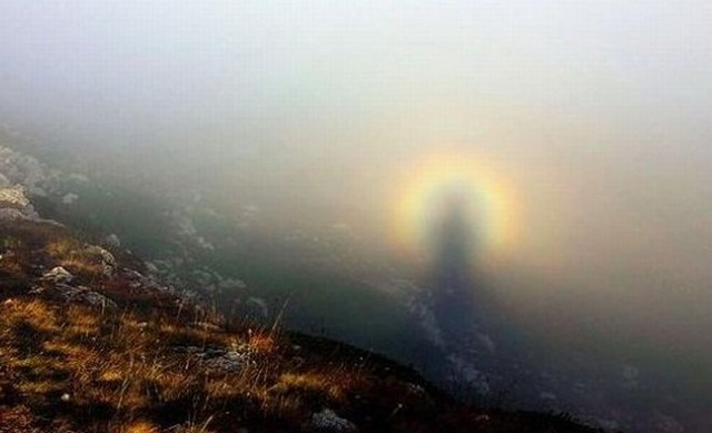 Крым. Такое свечение видели на горе Чатыр-Даг накануне конца света