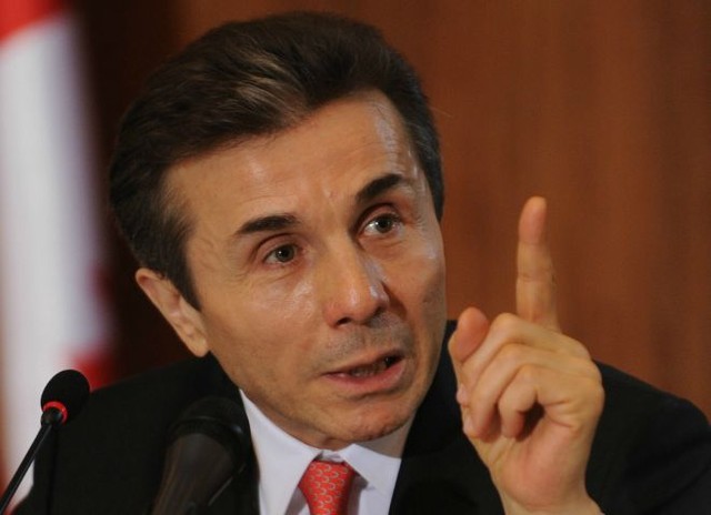 Кресло премьера Грузии занял оппозиционер и самый богатый грузин в мире Бидзина Иванишвили