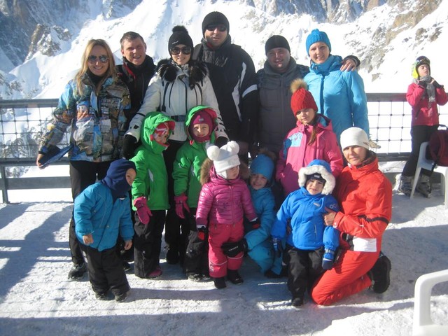 Рустам Темиргалиев с семьей отдыхает в Альпах. Фото: соцсети 