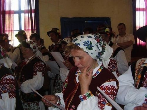 В Битле. Поют по-украински битловские хиты. Фото О. Тышкевич