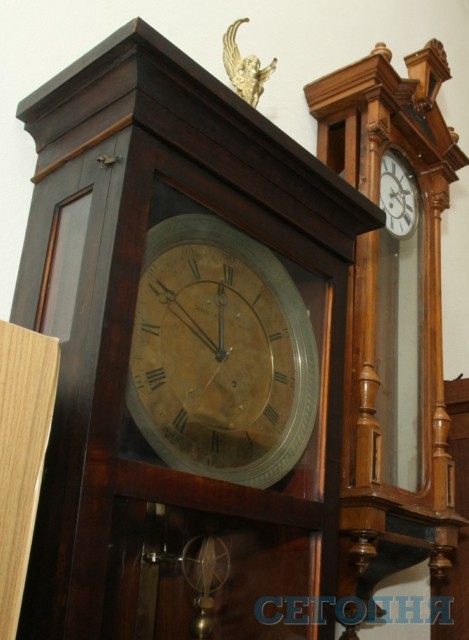 Самые точные. Часы заказаны в городе Гратц у Джеймса Геста, в 1800 году. Этот мастер известен изготовлением точных приборов. Таких часов всего 17. | Фото: Александр Яремчук