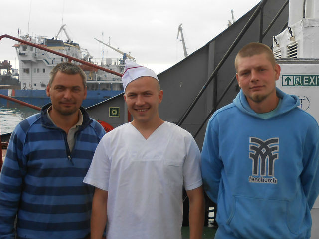Выжили во время шторма в Турции. Нам удалось связаться с тремя украинцами, пережившими крушение судна 