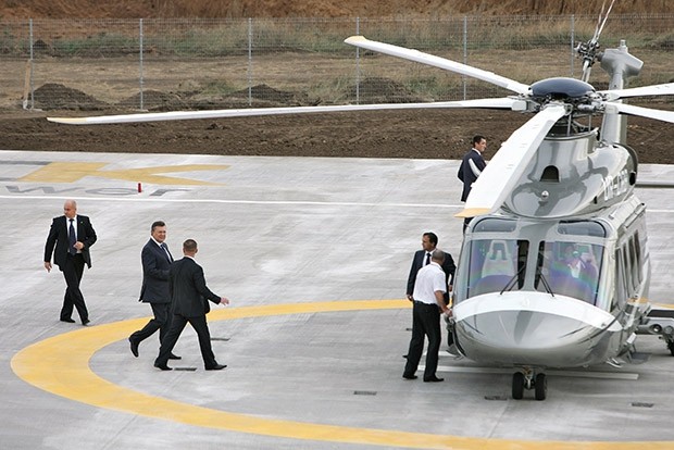 Президент Украины Виктор Янукович, вертолет AgustaWestland AW139. Ориентировочная стоимость: $ 17 млн