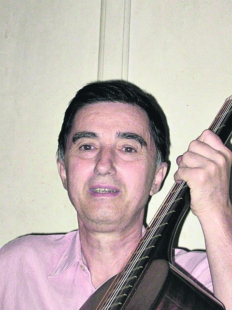Олег Скрипник, 64 года, турист, бард: 
