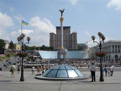 Киев. Колонну Независимости в народе прозвали 