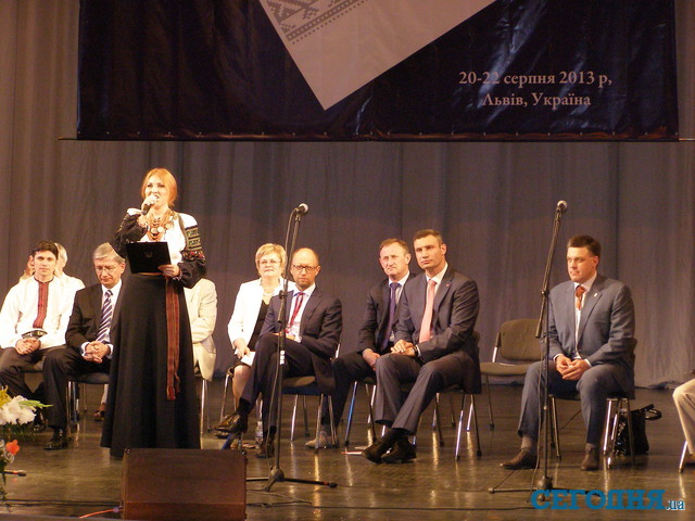Во Львове проходит Всемирный конгресс украинцев. Фото: Т.Самотый