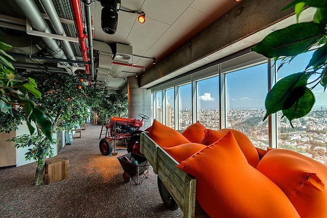 Офис Google в Тель-Авиве