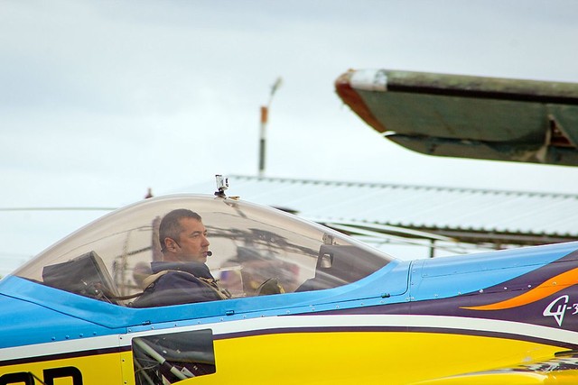 Пилот Валерий Наливайко. Фото: dumskaya.net
