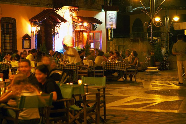 5. Салоники<br />
Салоники — второй по величине город Греции. В 2011 году Салоники начали борьбу за получение статуса 
