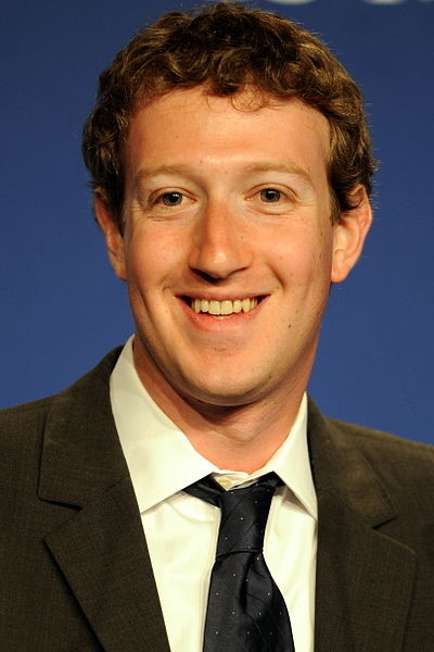 1. Марк  Цукерберг <br />
 Марк  Цукерберг (1984 года рождения) — американский программист и предприниматель в области интернет-технологий, один из разработчиков и основателей социальной сети Facebook. Руководитель компании Facebook Inc. Разбогатев, Марк Цукерберг стал самым молодым в истории миллиардером, он владеет 24 % компании 