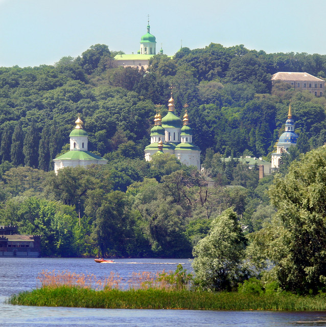 Выдубицкий монастырь | Фото: Александр Яремчук