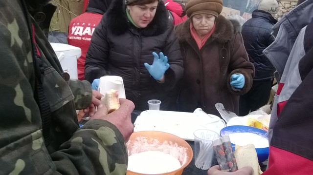 На Майдане начался обед. Фото: Ревнова А., Сегодня.ua