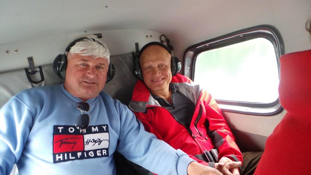 Вадим Башун и Игорь Борзило наняли  вертолет, чтобы посмотреть на Аляску