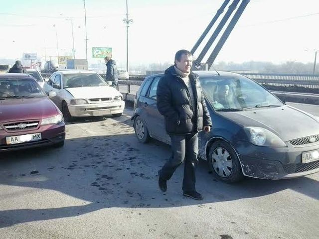 В Киеве произошло ДТП на Московском проспекте