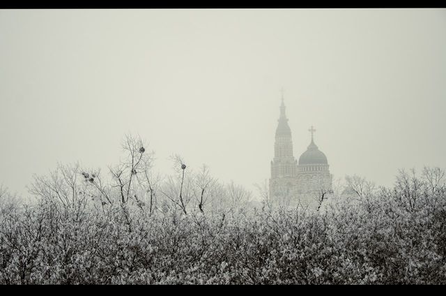Благовещенский собор. Спрятался в тумане. Фото: А. Сапогов<br />
