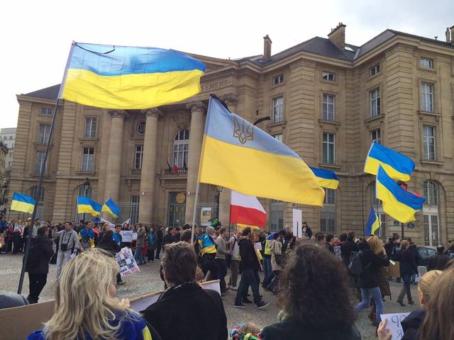 Митинг в Париже. Фото: Оксана Клименковая