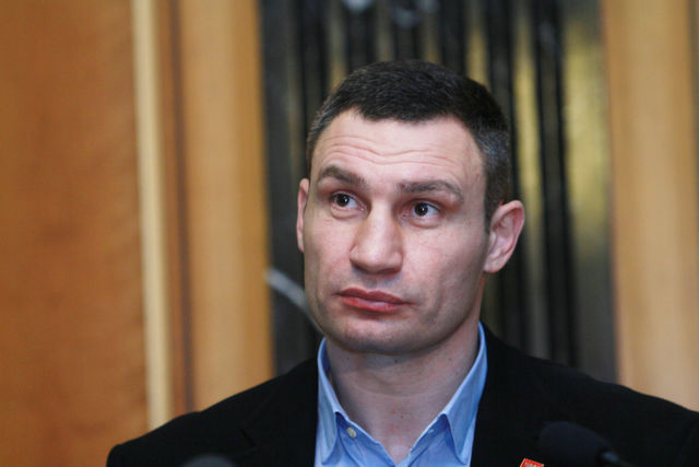 В Донецке Кличко дал пресс-конференцию и пообщался с народом. Автор фото Сергей Ваганов