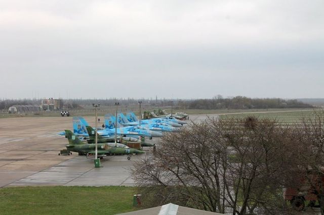 В Николаевской области прошли летные учения 299-й авиабригады. Фото: facebook.com/theministryofdefence.ua