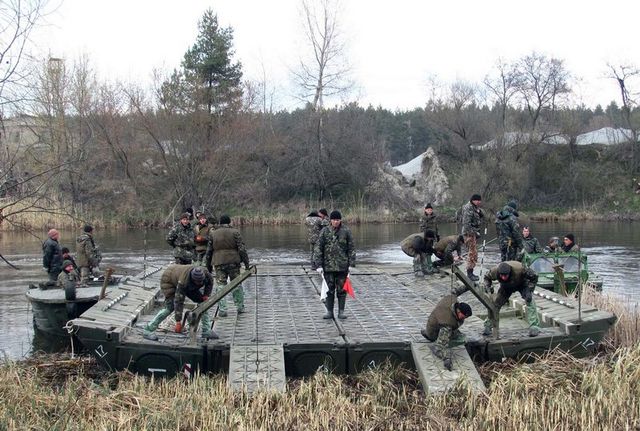 Инженерные войска проводят учения. Фото: mil.gov.ua