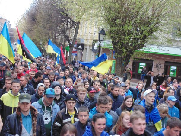 <p>У Луцьку мітингували проти Путіна. Фото: прес-служба "Правого сектору"</p>