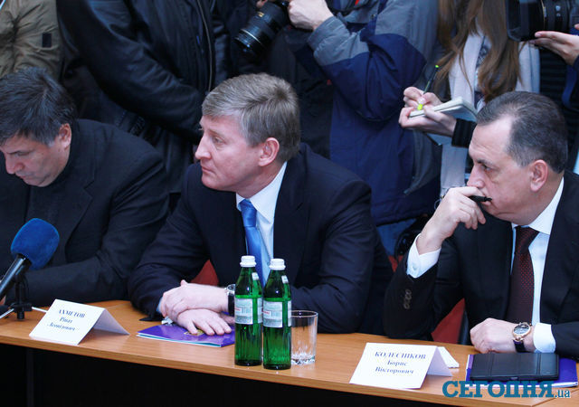 Яценюк встретился в Донецке с руководством региона. Фото: С.Ваганов