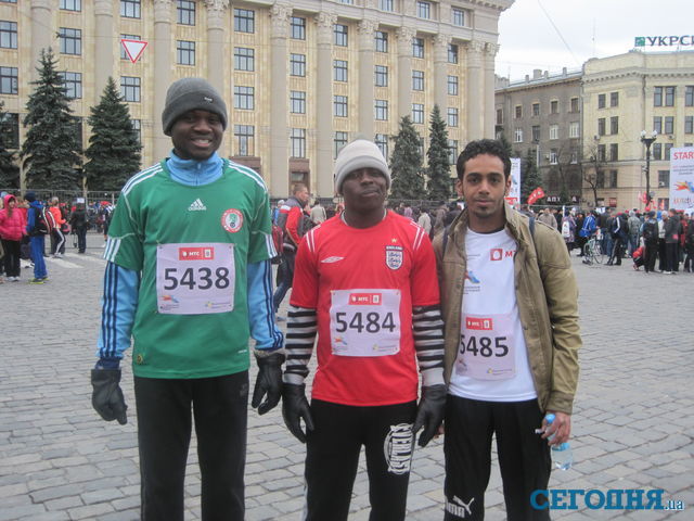 В Харькове прошел международный марафон. Фото: Анна Макаренко, "Сегодня"