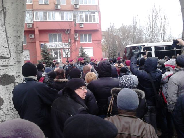 "Беркут" обратился с активистам. Фото: Дана Жданова, "Сегодня"