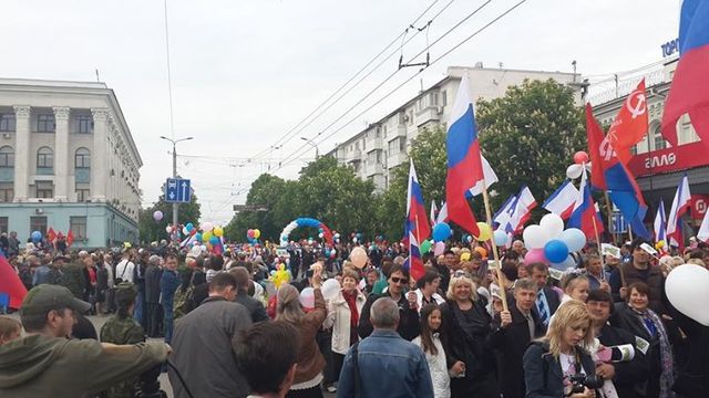 Центр кримської столиці перекрили майже на весь день